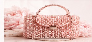 Blush Élégance pink beaded bag